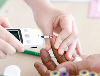 Обострения подагры и смертность после лечения ингибиторами натрий-глюкозного котранспортера-2 (иНГКТ-2 или SGLT-2i) при подагре и сахарном диабете 2 типа